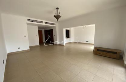 Apartment - 2 Bedrooms - 3 Bathrooms for rent in Zanzebeel 4 - Zanzebeel - Old Town - Downtown Dubai - Dubai