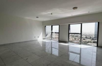 Apartment - 1 Bedroom - 2 Bathrooms for rent in Central Park Residential Tower - Central Park Tower - DIFC - Dubai