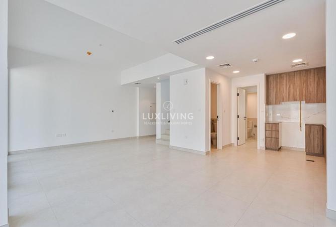 141908435 - Property Image 3