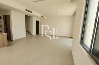 Townhouse - 2 Bedrooms - 3 Bathrooms for rent in Bloom Living - Zayed City (Khalifa City C) - Khalifa City - Abu Dhabi