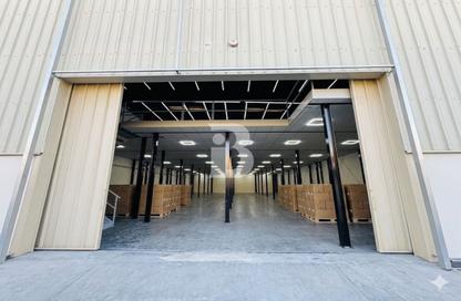Warehouse - Studio for sale in Dubai Investment Park 1 (DIP 1) - Dubai Investment Park (DIP) - Dubai