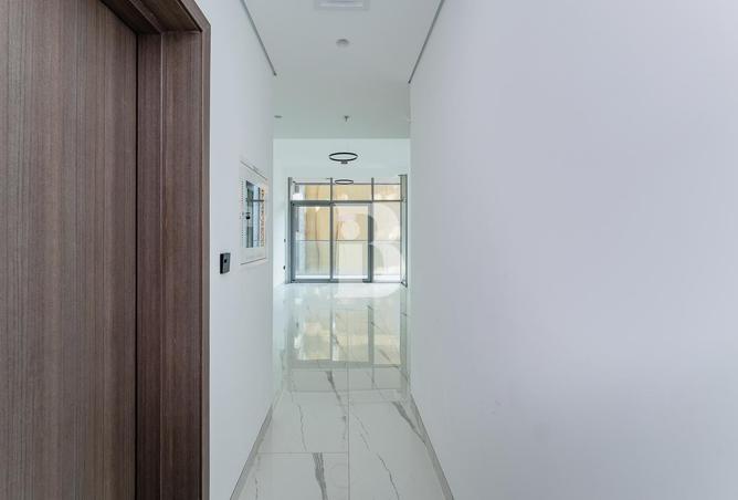 53174545 - صورة العقار 2