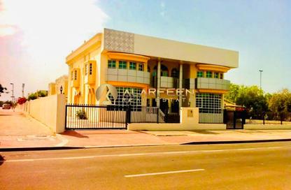 Villa - 7 Bedrooms - 7+ Bathrooms for rent in Al Jafiliya Villas - Al Jafiliya - Dubai