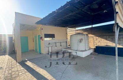 Warehouse - Studio - 1 Bathroom for rent in Al Sajaa Industrial - Al Sajaa - Sharjah