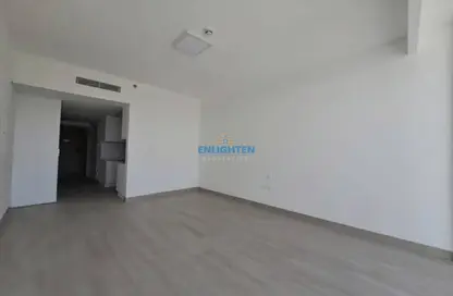 شقة - 1 حمام للايجار في لوما 21 - منطقة 14 - قرية جميرا الدائرية - دبي