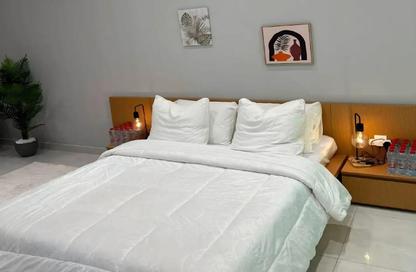 Apartment - Studio - 1 for rent in Blue Waves Tower - Dubai Land Residence Complex - Dubai