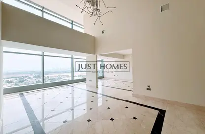 Apartment - 3 Bedrooms - 3 Bathrooms for rent in Jumeirah Living - Trade Centre Second - World Trade Center - Dubai