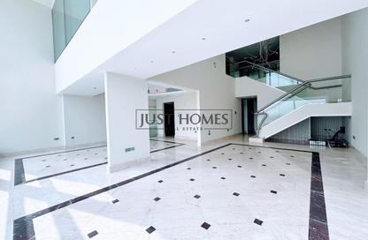 Apartment - 3 - 3 for rent in Jumeirah Living - Trade Centre Second - World Trade Center - Dubai
