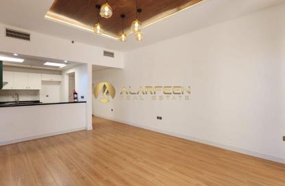 Apartment - 1 Bedroom - 2 Bathrooms for rent in European - Canal Residence - Dubai Sports City - Dubai