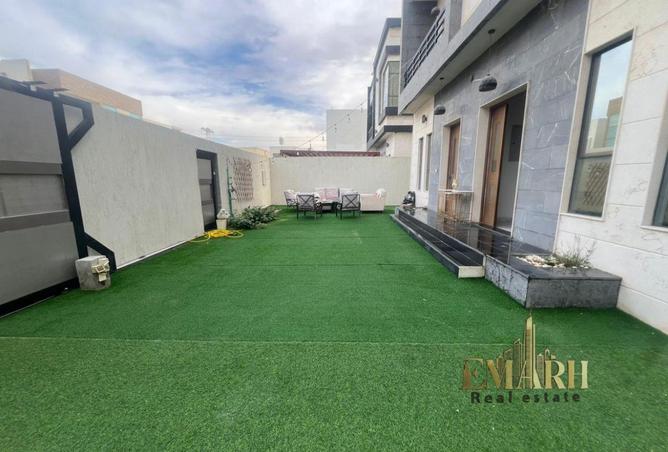 137888302 - Property Image 3