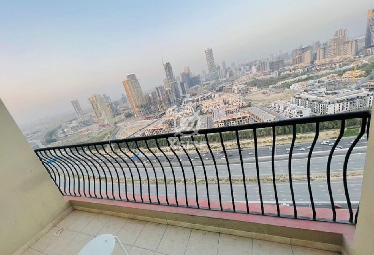 Spacious 1 BR | Well Maintained | High Floor photo 17