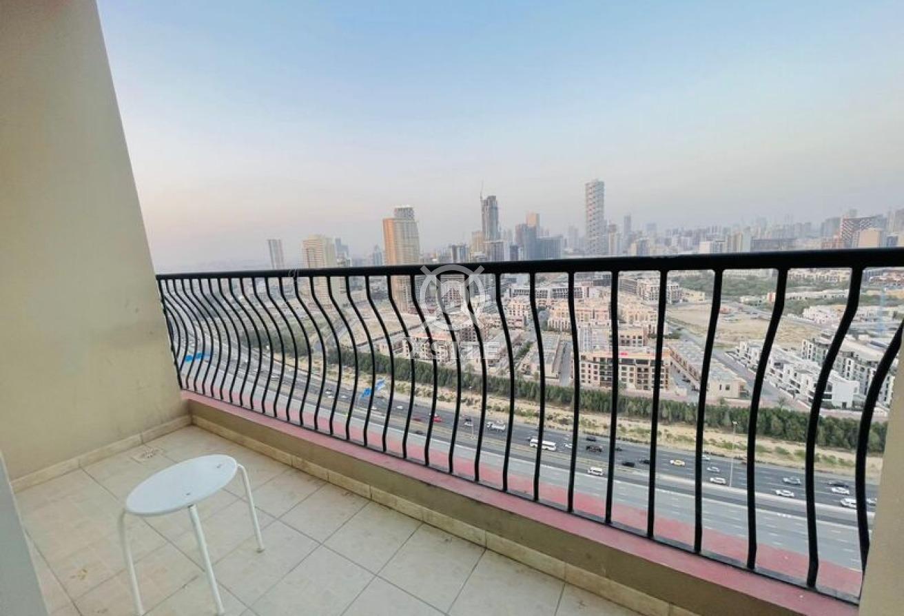 Spacious 1 BR | Well Maintained | High Floor photo 16