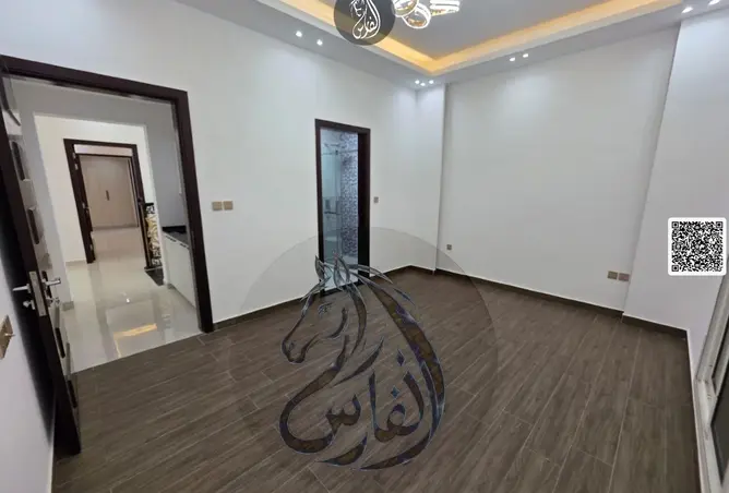 150471357 - Property Image 3