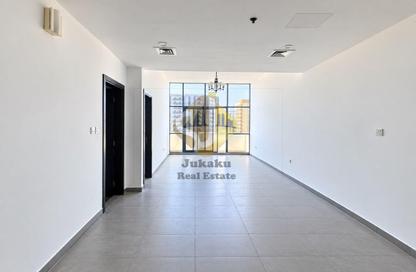 Apartment - 2 - 3 for rent in Dream Tower - Al Mamzar - Deira - Dubai
