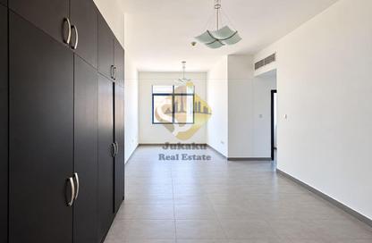 Apartment - 2 - 3 for rent in Dream Tower - Al Mamzar - Deira - Dubai