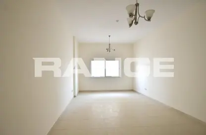 Apartment - Studio - 1 Bathroom for rent in Sunrise Building - Dubai Silicon Oasis - Dubai