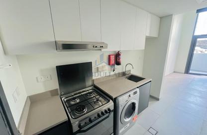Apartment - Studio - 1 for rent in Solo 2 - The Solo - East Village - Aljada - Sharjah Apartment - Studio - 1 for rent in Solo 2 - The Solo - East Village - Aljada - Sharjah
