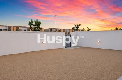 Townhouse - 4 - 5 for sale in Opal Gardens - District 11 - Mohammed Bin Rashid City - Dubai
