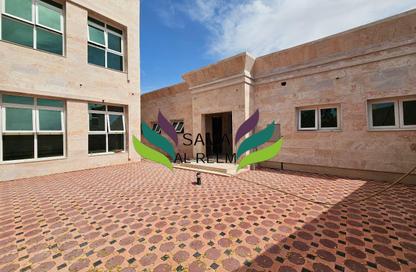 Villa - 7+ Bedrooms - 7+ Bathrooms for rent in Al Quoz 1 Villas - Al Quoz 1 - Al Quoz - Dubai