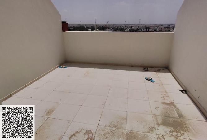 72304966 - Property Image 3