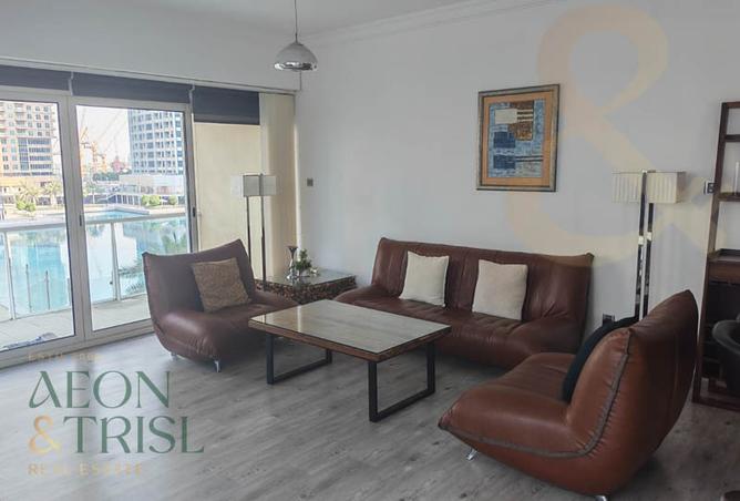 Stunning 1BR | Huge Layout | Lakeview photo 3