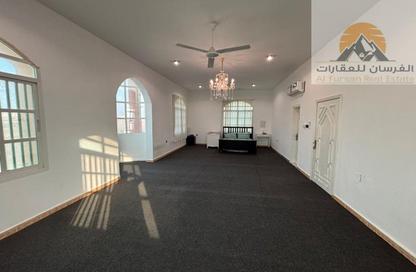 Villa - 5 Bedrooms - 4 Bathrooms for sale in Manama - Ajman