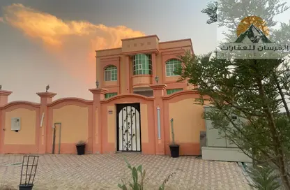 Villa - 5 Bedrooms - 4 Bathrooms for sale in Manama - Ajman