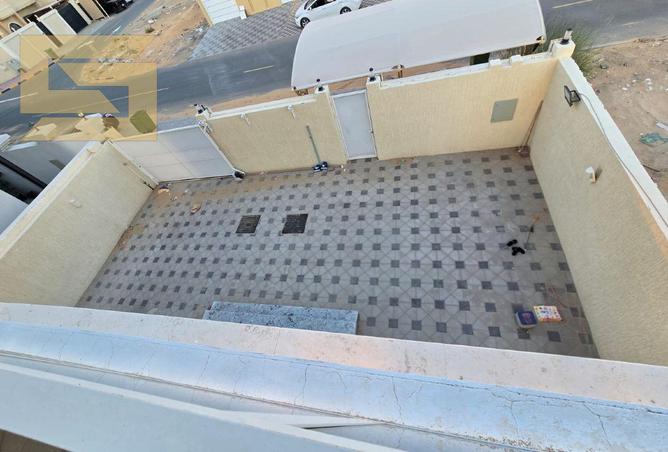 141008855 - Property Image 3