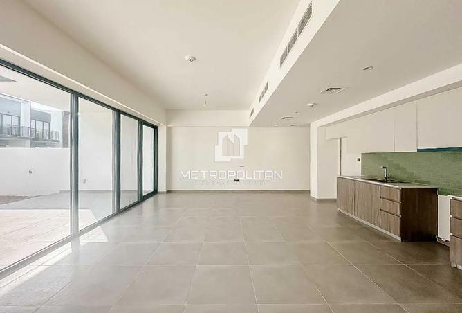 67822403 - Property Image 2