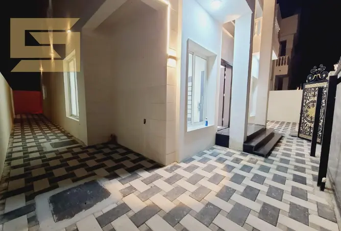 122476492 - Property Image 2