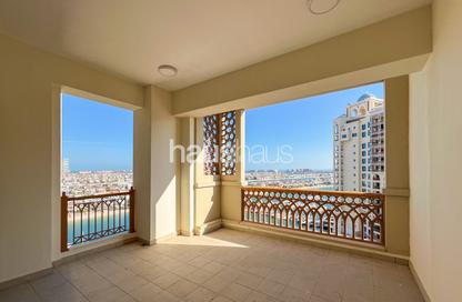 Apartment - 2 - 3 for sale in Marina Residences 4 - Marina Residences - Palm Jumeirah - Dubai