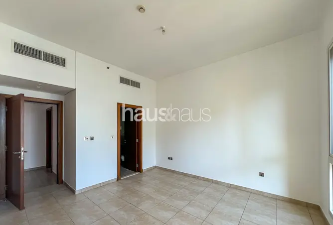 150006843 - Property Image 3