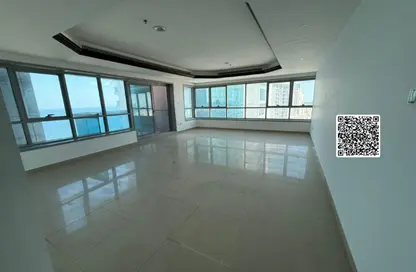 Apartment - 2 Bedrooms - 2 Bathrooms for rent in Corniche Tower - Ajman Corniche Road - Ajman
