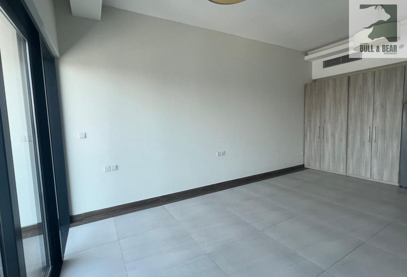 Elegant Studio | Modern Living | Prime Location photo 8