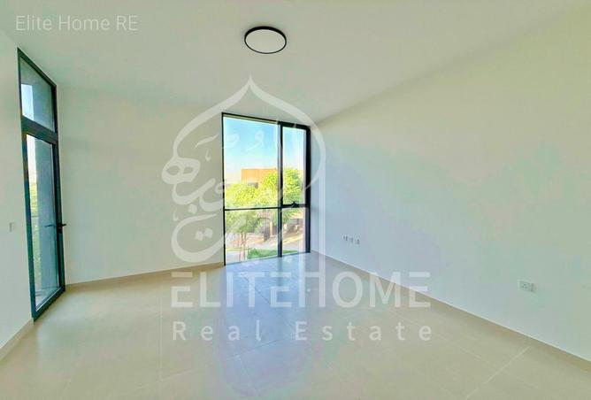 66335805 - Property Image 3