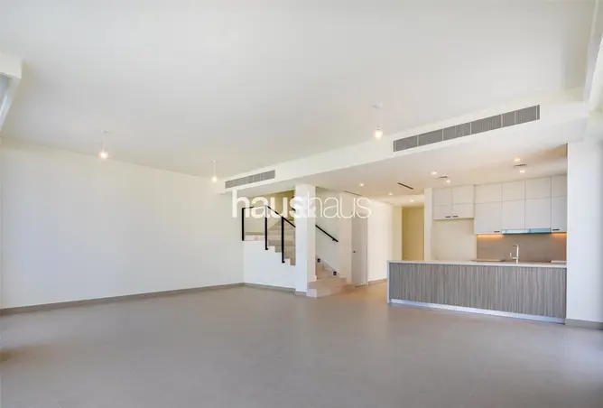 151894375 - Property Image 2