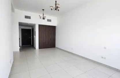 Apartment - 1 Bathroom for rent in Windsor Residence - Dubai Land Residence Complex - Dubai