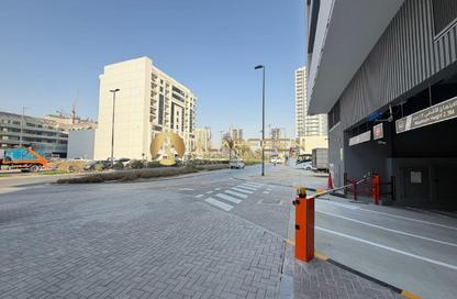Retail - Studio - 1 Bathroom for rent in Stonehenge Residences II - District 15 - Jumeirah Village Circle - Dubai