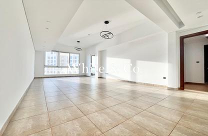 Apartment - 2 Bedrooms - 3 Bathrooms for rent in Marina Residences 1 - Marina Residences - Palm Jumeirah - Dubai