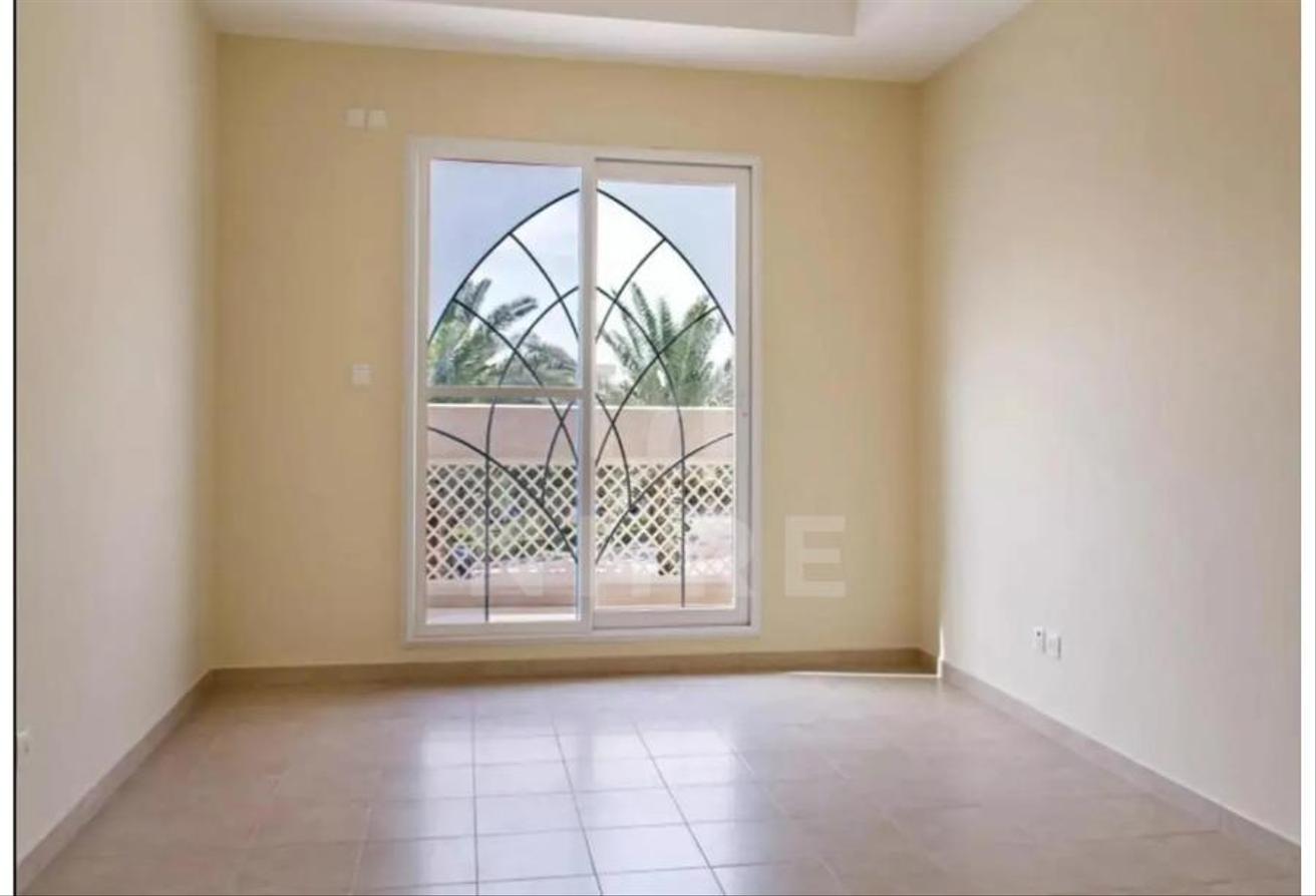 Spacious and Vacant | Unfurnished | Twin Villa photo 5