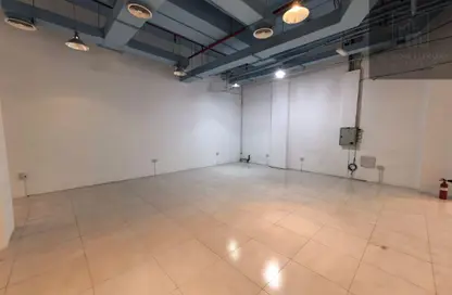 Retail - Studio - 1 Bathroom for rent in The European Business Centre - Dubai Investment Park 1 (DIP 1) - Dubai Investment Park (DIP) - Dubai