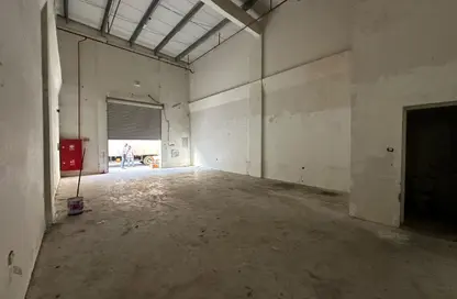 Warehouse - Studio - 1 Bathroom for rent in Ajman Industrial 1 - Ajman Industrial Area - Ajman