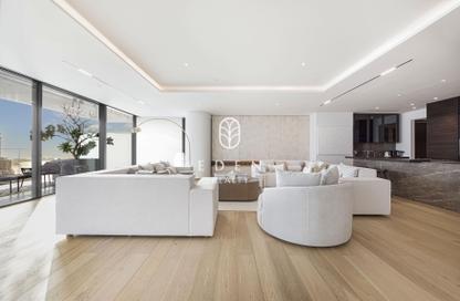 Apartment - 4 - 5 for sale in One at Palm Jumeirah - Palm Jumeirah - Dubai