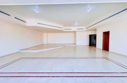 Apartment - 4 Bedrooms - 4 Bathrooms for rent in Al Khalidiya - Abu Dhabi