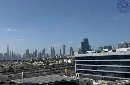 شقة - 3 غرف نوم - 3 حمامات للايجار في عود ميثاء - بر دبي - دبي