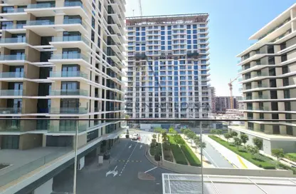 Apartment - 1 Bedroom - 1 Bathroom for rent in Seagate Building 2 - Seagate - Mina Rashid - Dubai