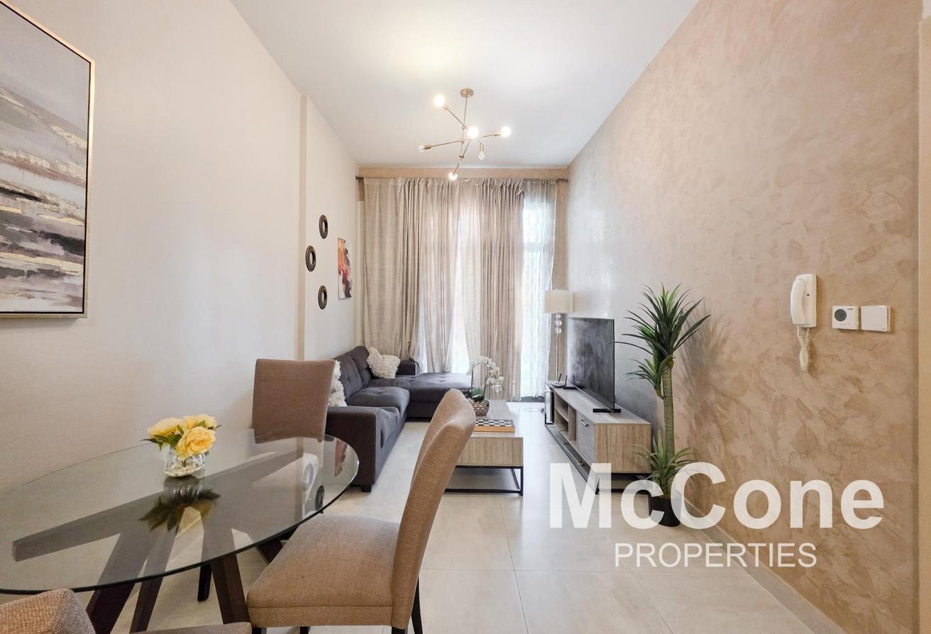 Modern Living | Fully Furnished | Prime Location photo 4