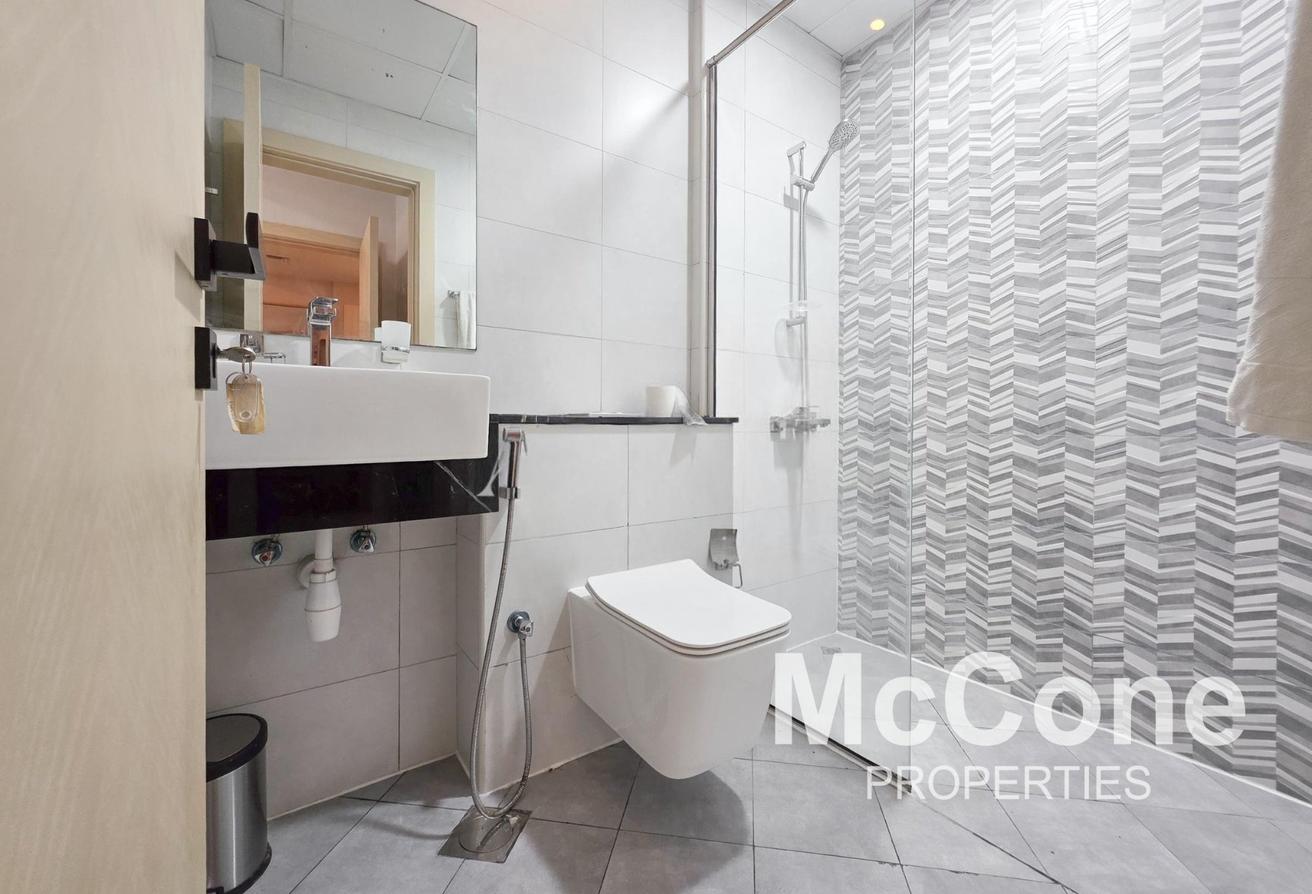 Modern Living | Fully Furnished | Prime Location photo 16