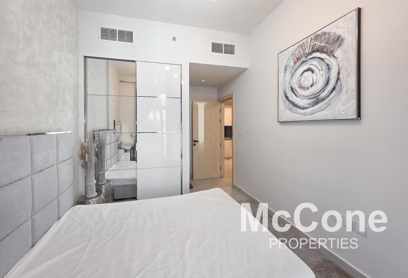 Modern Living | Fully Furnished | Prime Location photo 15