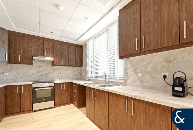 60517068 - Property Image 2